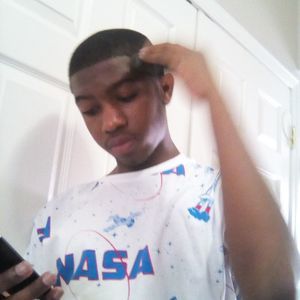 Meet your Posher, Deshawn